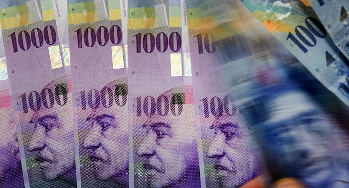 Suisse: une distribution gratuite de billets de banque